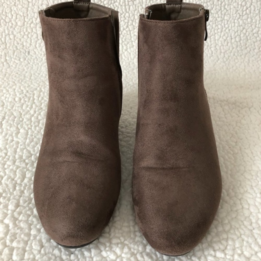 Dream Paris Ankle Boots - EUC